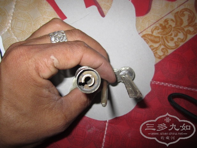 Ƭ 170.jpg