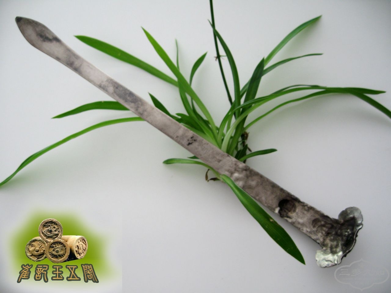 Ƭ 068.jpg
