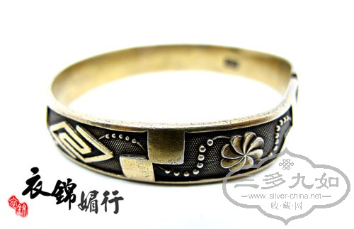 �ֽ�ģѹ���������ӣ��ھ�5.8X5����33.4��.jpg
