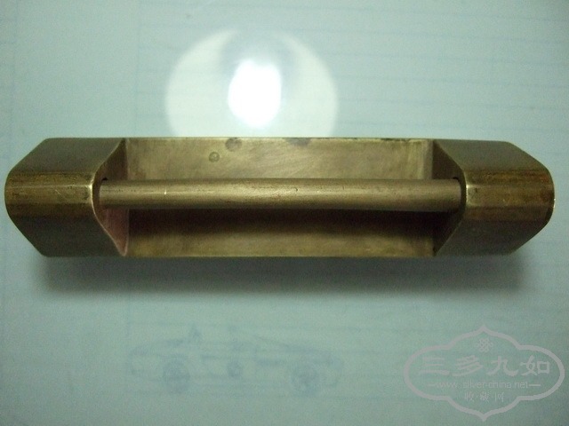 Ƭ 010_С.jpg