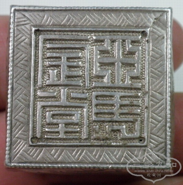 Ƭ 047.jpg
