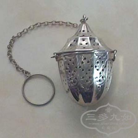 tea leaves infuser 2.JPG