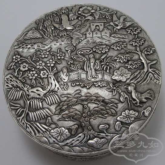 figural round box 1.JPG