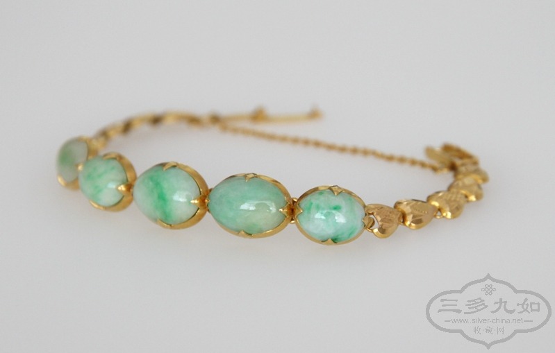 jadeite bracelet 6880.JPG