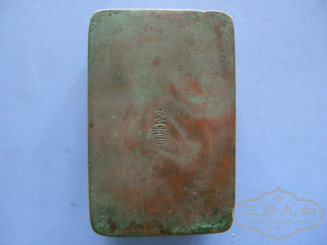 030.JPG