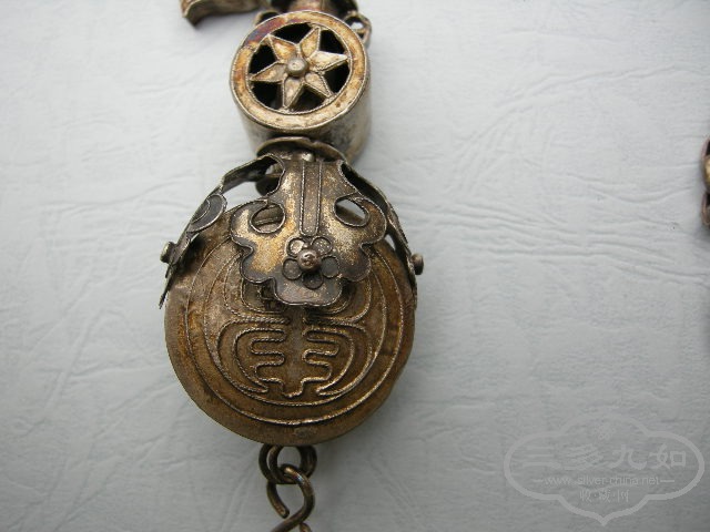 Ƭ 086.jpg