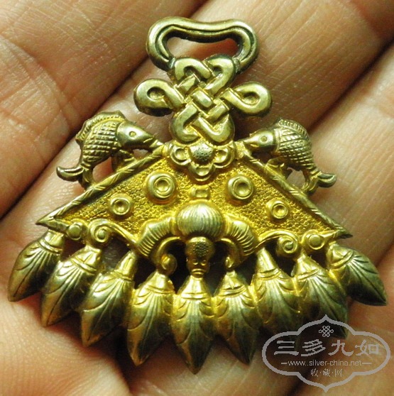Ƭ 048.jpg