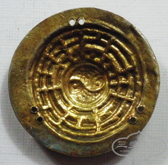 Ƭ 045.jpg