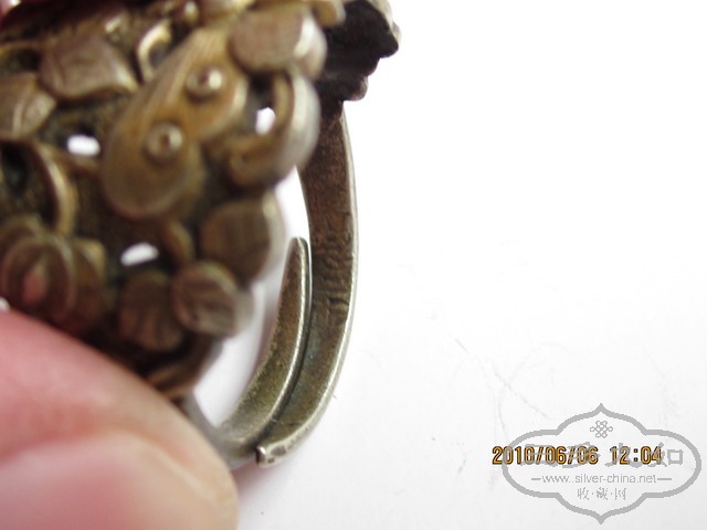 Ƭ 048.jpg