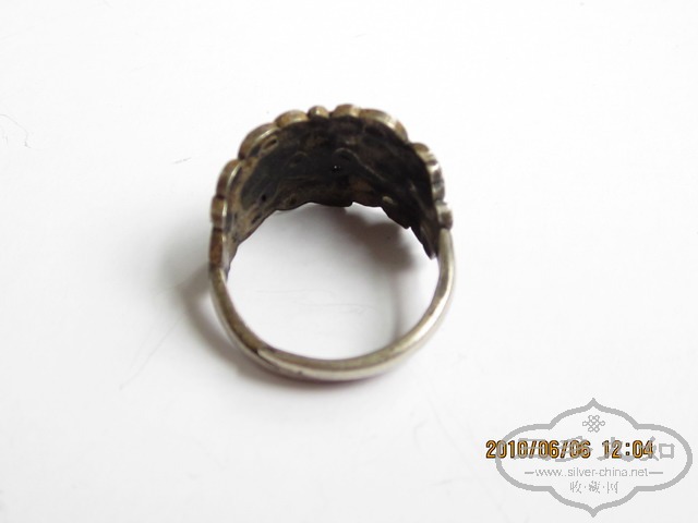 Ƭ 049.jpg