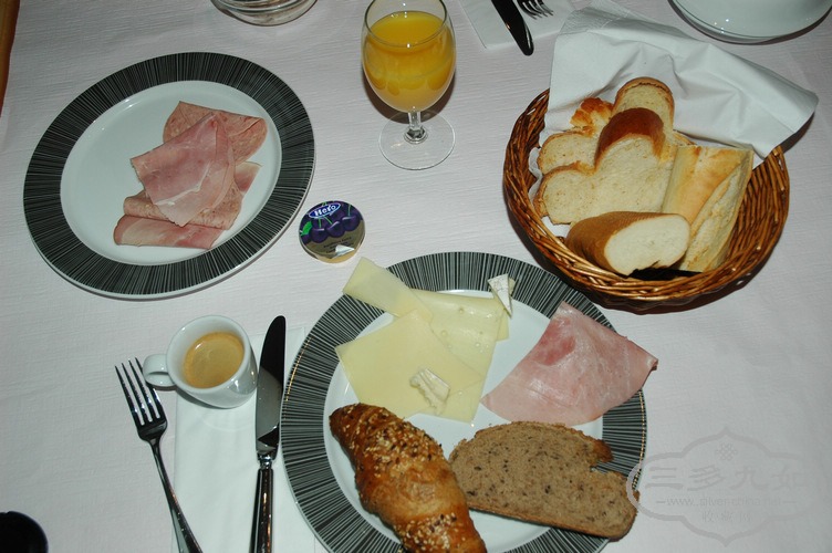 DSC_0713a.jpg