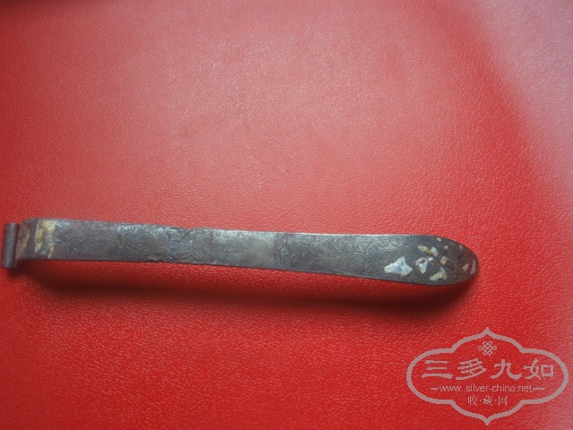 Ƭ 052.jpg