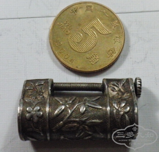 Ƭ 055.jpg