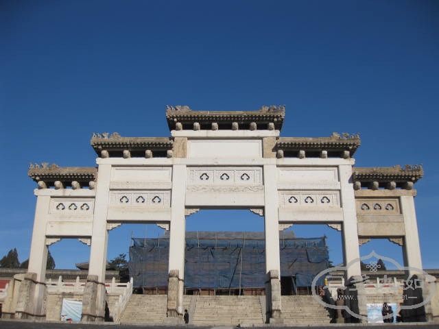 Ƭ 1883.jpg