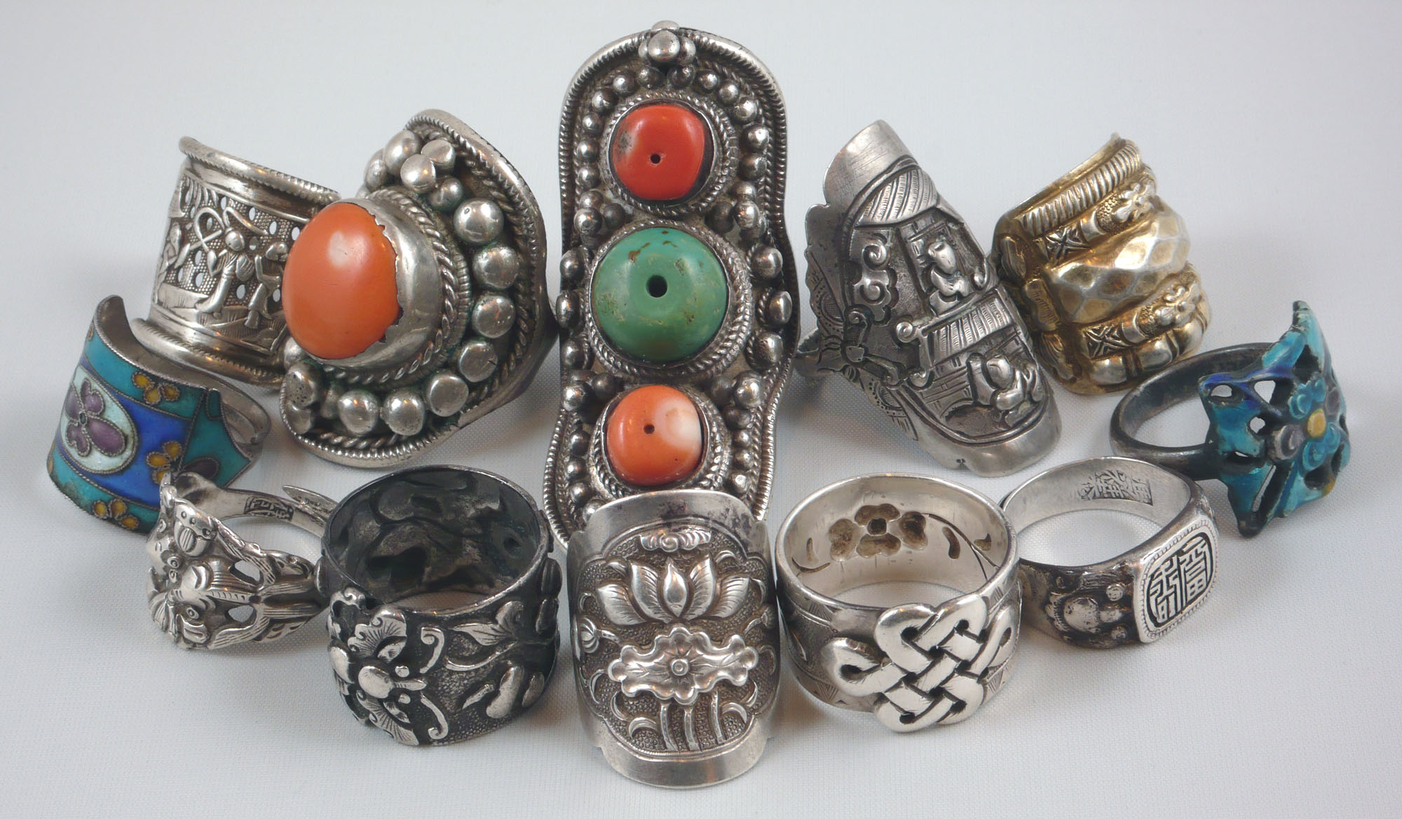 �����ˣ���һ�ѽ�ָ����ͬ�֣�