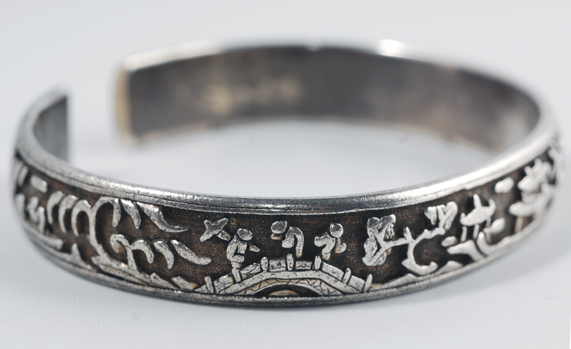 �����ˣ���һ�ѽ�ָ����ͬ�֣�